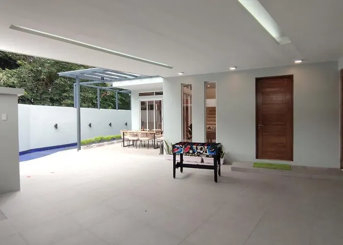 Addie'S Place Camella Homes 2D Muntinlupa