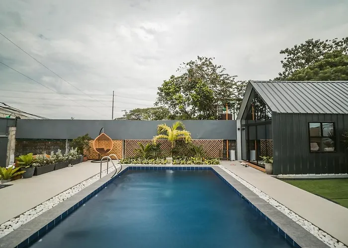 Private Villa With Pool - Intimate Celebration